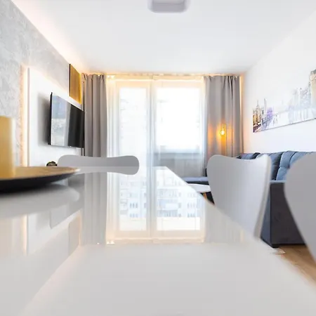 Апартаменты Ice Hockey 2 Bedroom